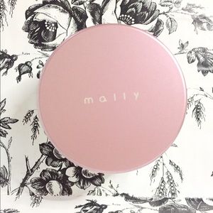 MALLY (Tan) Poreless Perfection Finisher